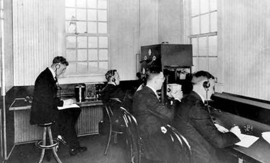  KDKA – jedna z pierwszych rozgłośni radiowych